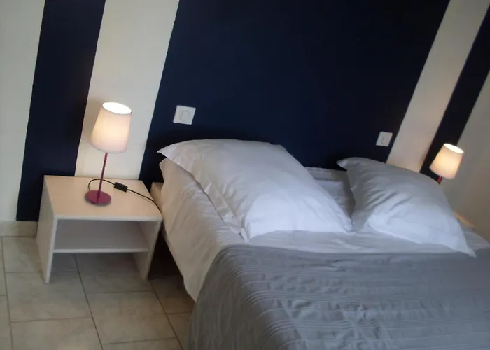 De Fourneaux Hébergement de vacances *